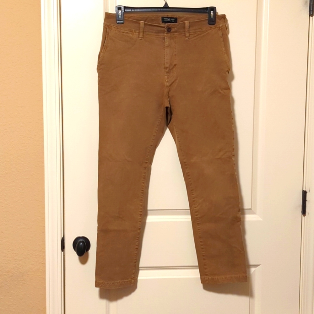 Mens American Eagle Extreme Flex Khaki Chino Pants 33 x 30